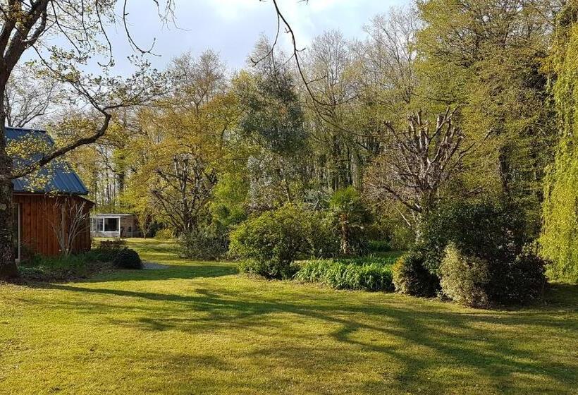 פנסיון Domaine De Sahil