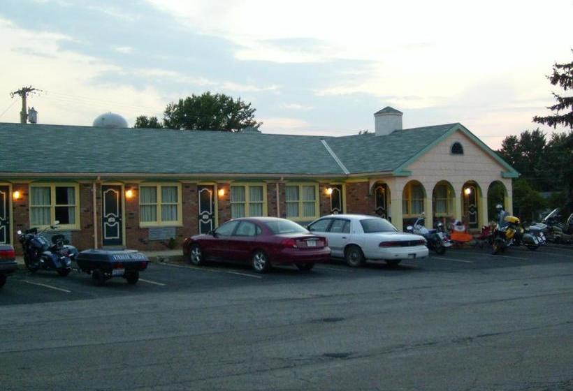 فندق على الطريق Relax Inn   Shelby