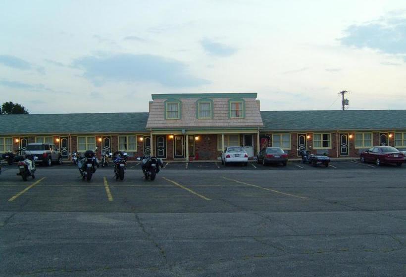 فندق على الطريق Relax Inn   Shelby