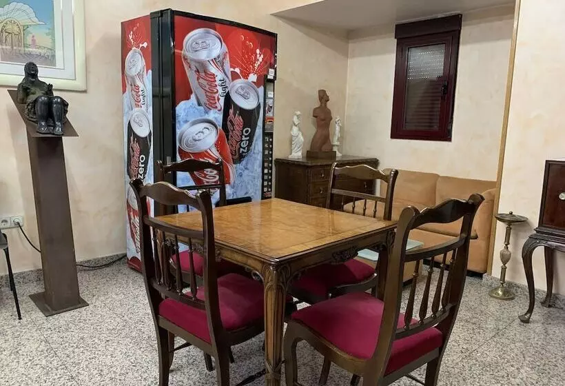 Hostal Juan Xxiii   Madrid Norte