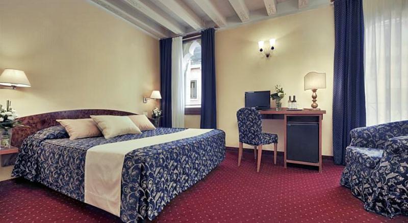 هتل Ca' Del Campo