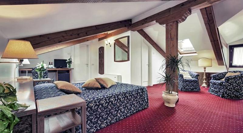 هتل Ca' Del Campo