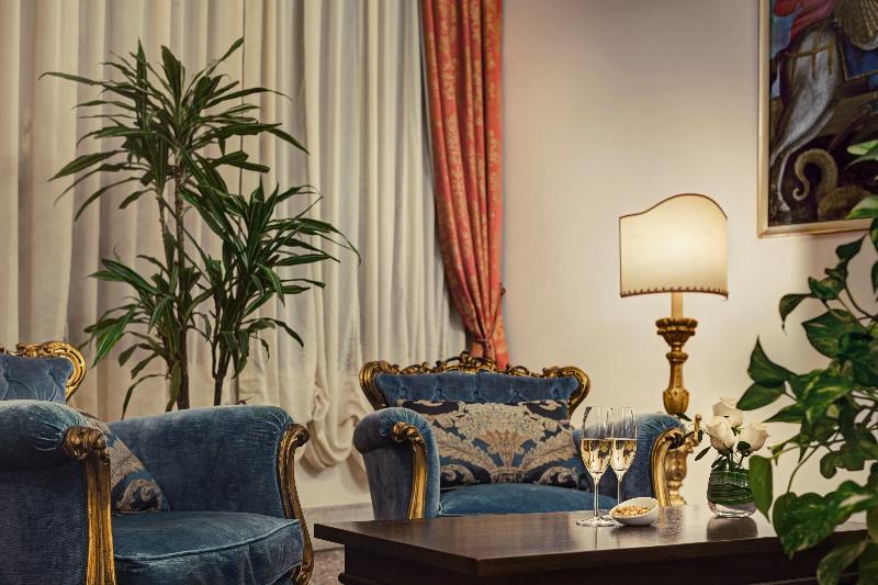 هتل Ca' Del Campo