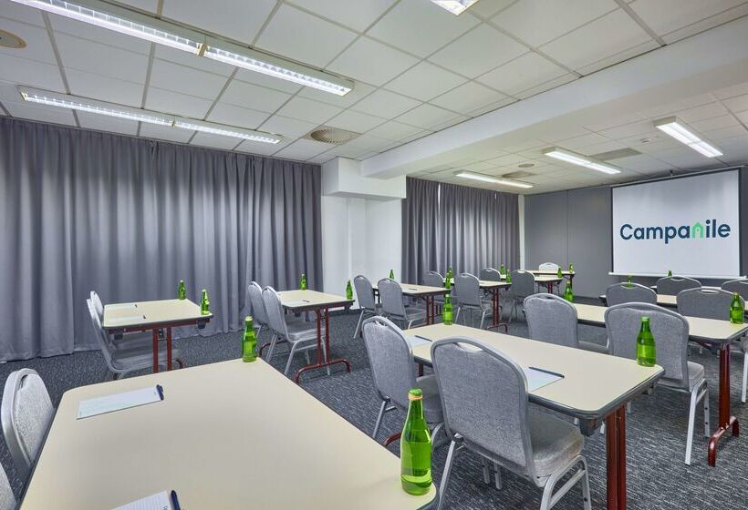 호텔 Campanile  Katowice