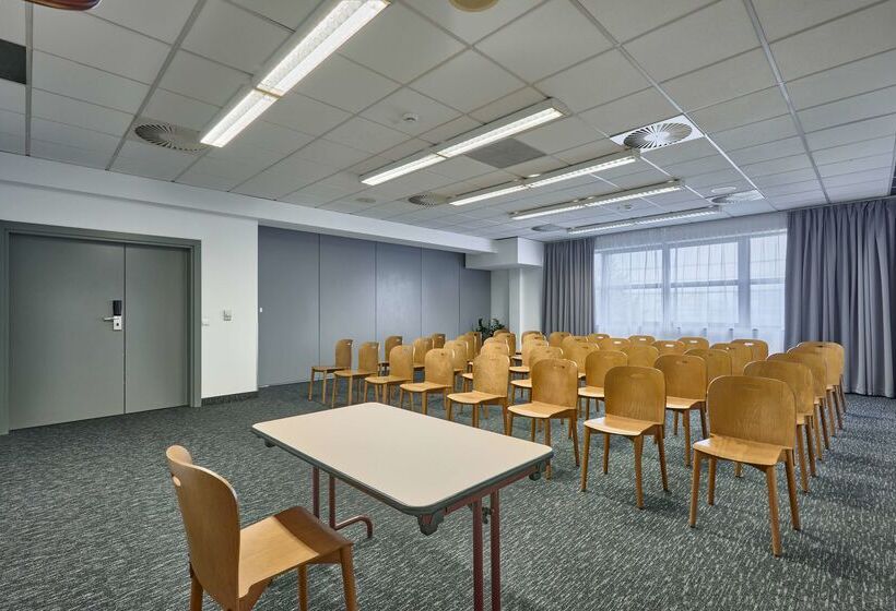 호텔 Campanile  Katowice