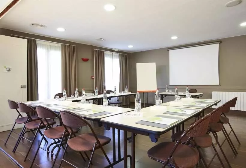 호텔 Campanile Montbeliard Sochaux