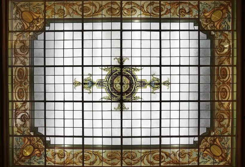 Gran Hotel De La Paix