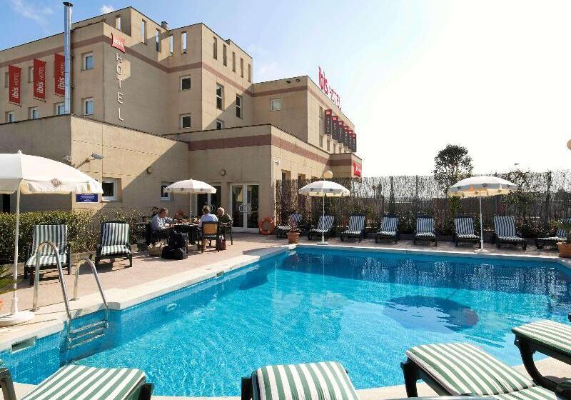 호텔 Ibis Jerez De La Frontera Cadiz