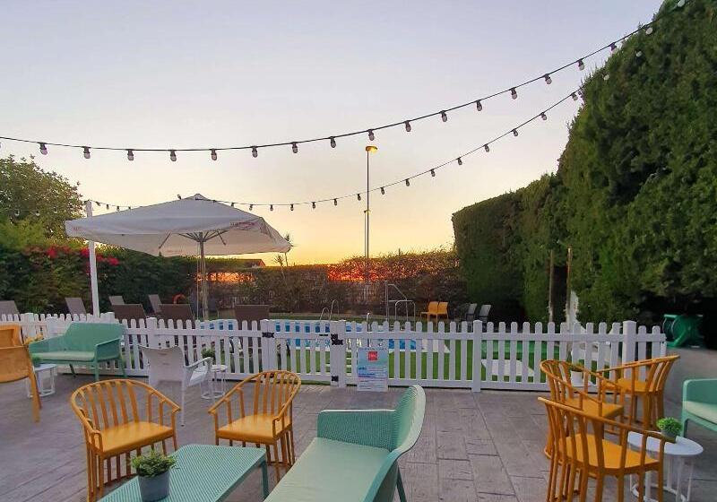 호텔 Ibis Jerez De La Frontera Cadiz