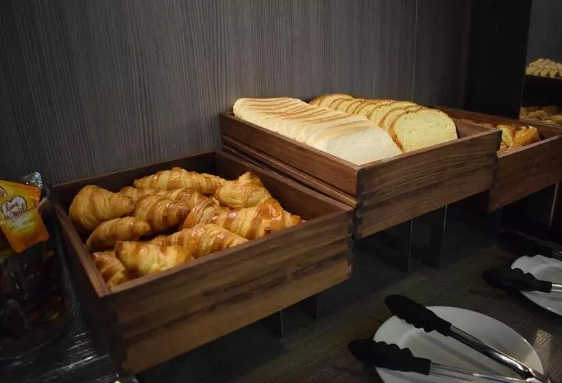 Hotel Ibis Styles Arles Palais Des Congrès