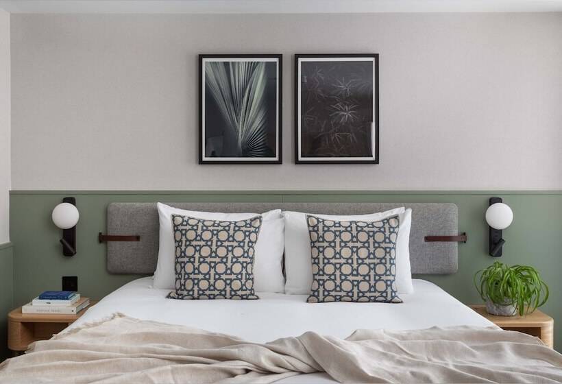 Inhabit Queen S Gardens, A Member Of Design Hotels