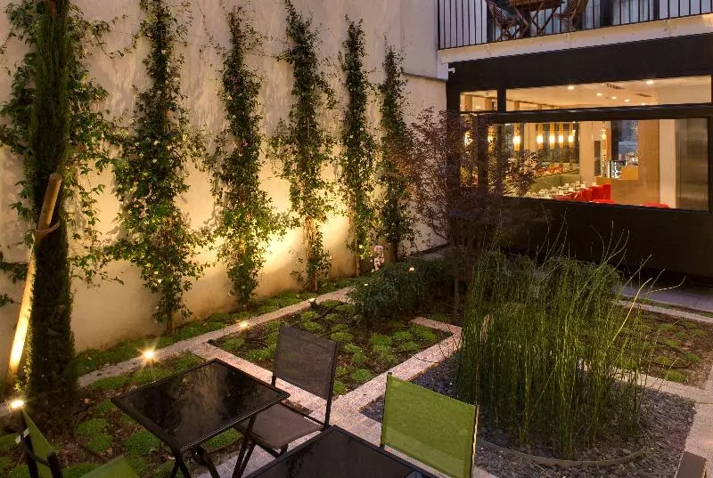 Hôtel Jardins De Mademoiselle Hôtel & Spa