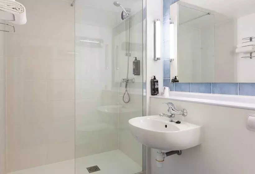 ホテル Kyriad Direct Nancy Sud  Vandoeuvre