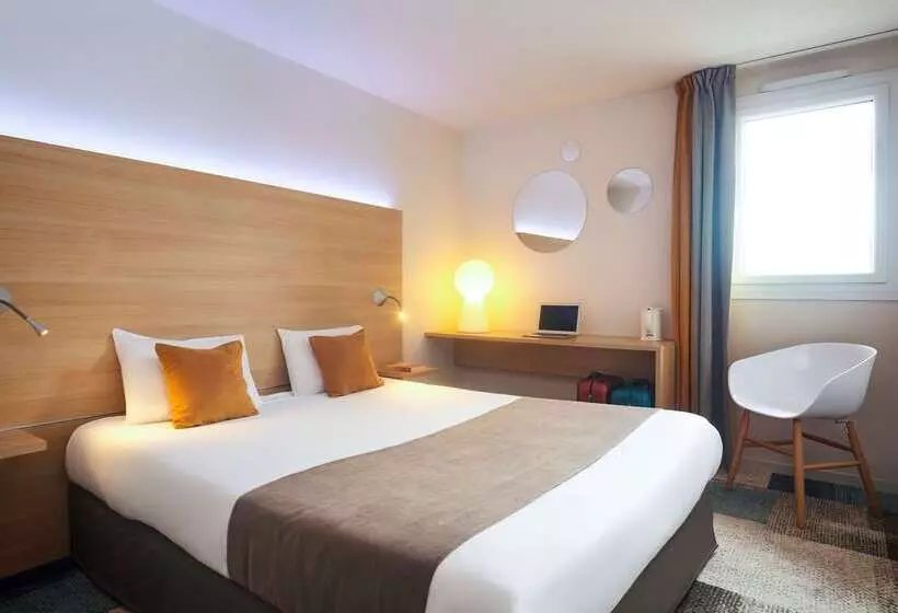 ホテル Kyriad Le Mans Est