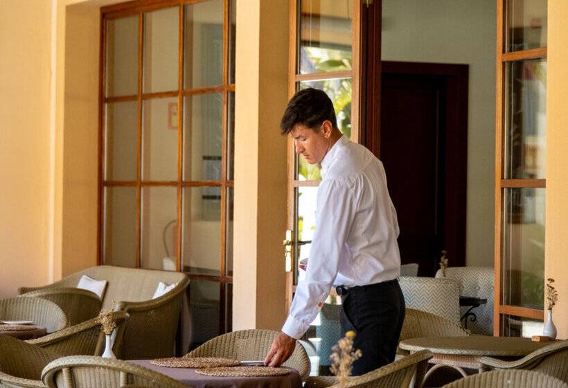 호텔 La Quinta Menorca by Portblue Boutique - Adults Only