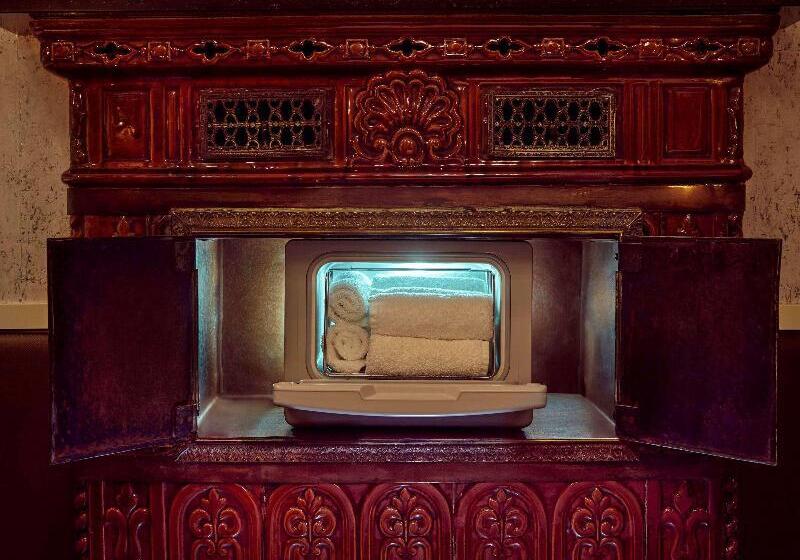 هتل Mercure Paris Opera Garnier Hôtel & Spa