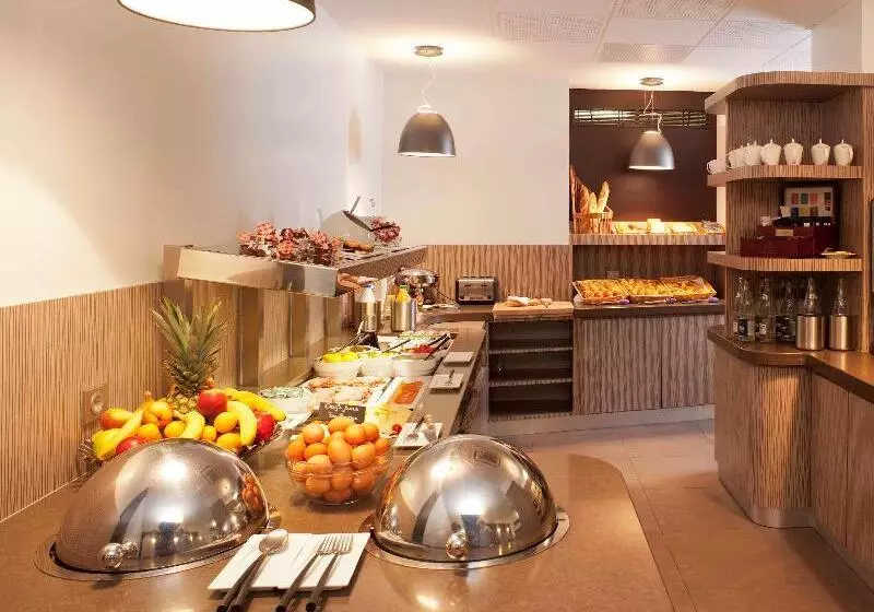 ホテル Mercure Paris Opera Garnier Hôtel & Spa