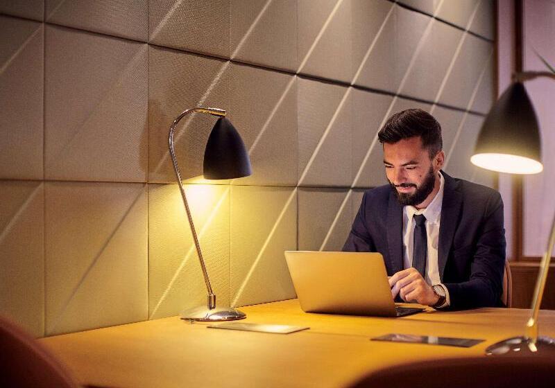 هتل Mercure Paris Opera Garnier Hôtel & Spa