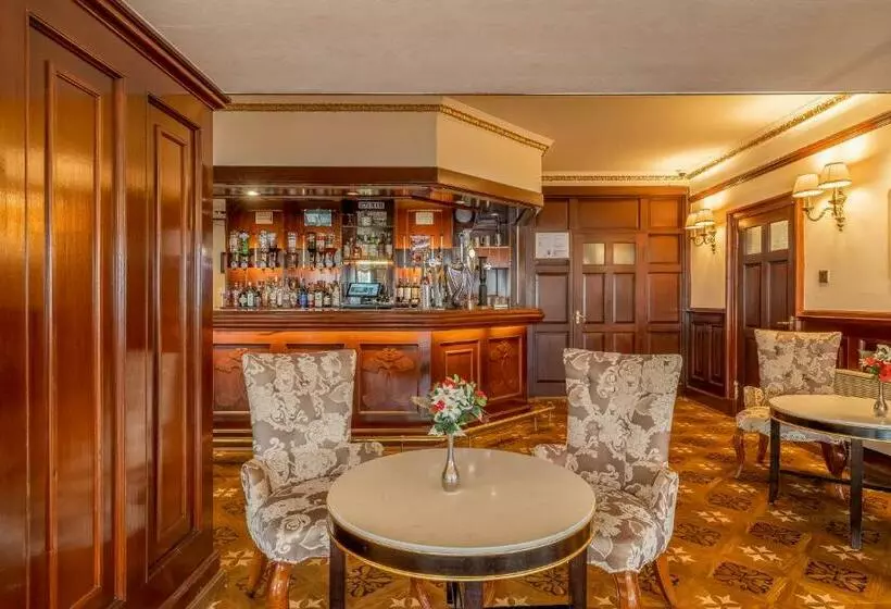 호텔 Muthu Fort William