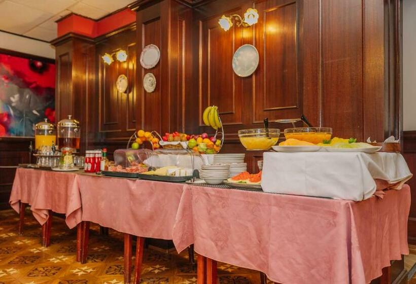 Hotelli Muthu Fort William