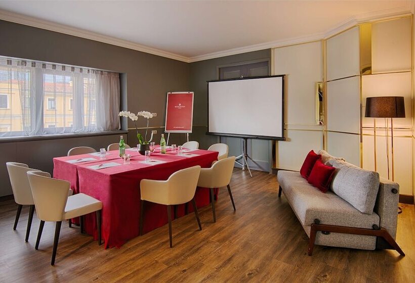 Отель NH Collection Porta Nuova