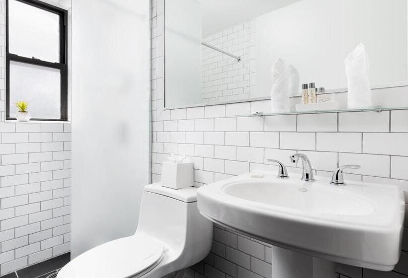 호텔 OYO Times Square