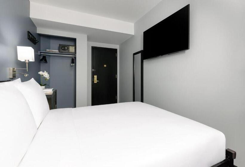 호텔 OYO Times Square