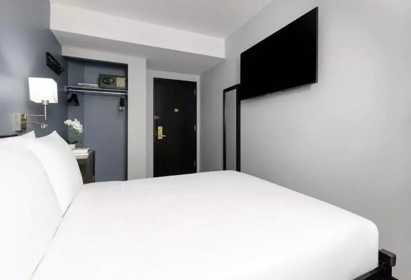 酒店 OYO Times Square