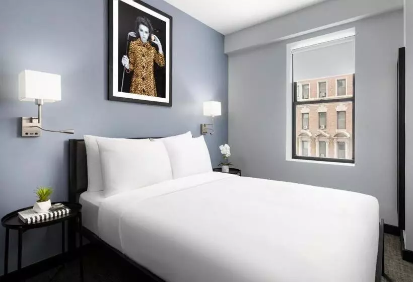 酒店 OYO Times Square