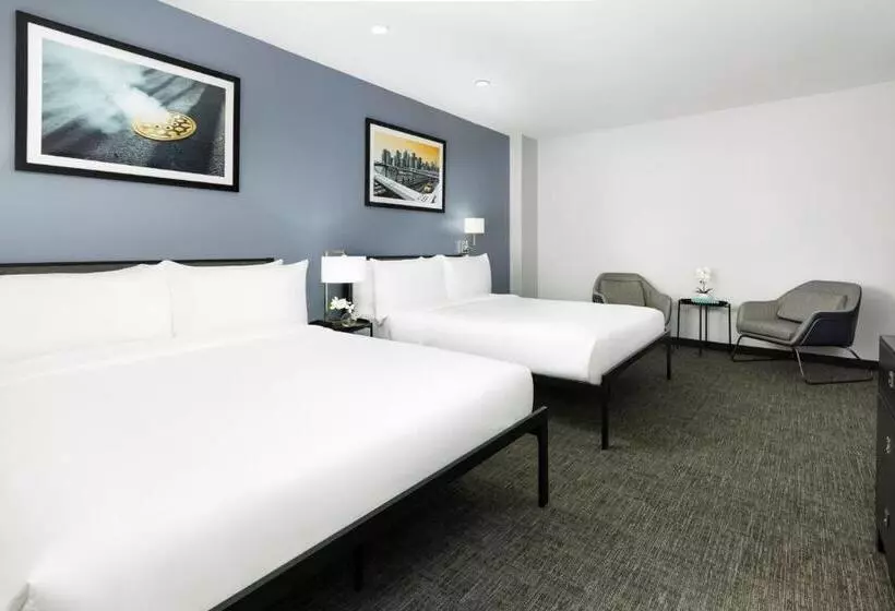 酒店 OYO Times Square