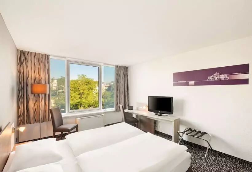 فندق Park Inn By Radisson Dresden