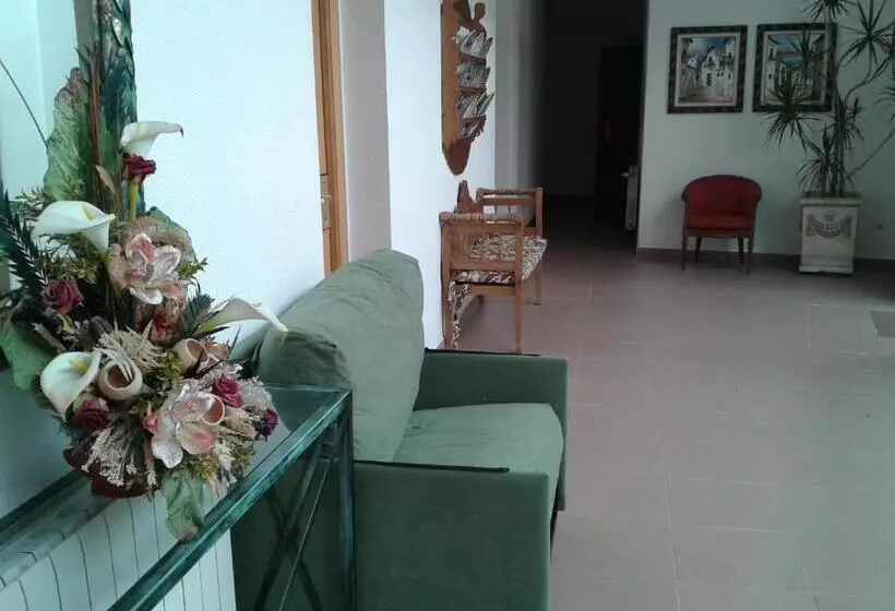 乡村酒店  El Gamo