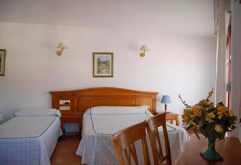 乡村酒店  El Gamo