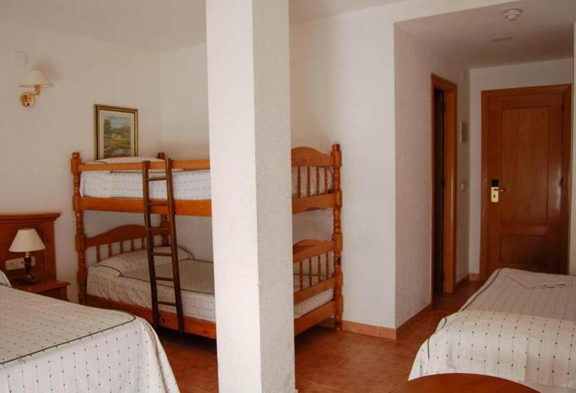 בית מלון כפרי El Gamo