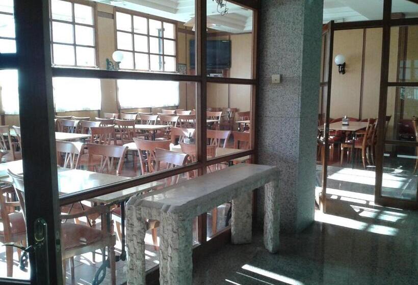 בית מלון כפרי El Gamo