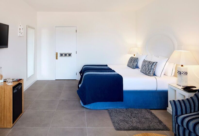 ホテル Tivoli Lagos