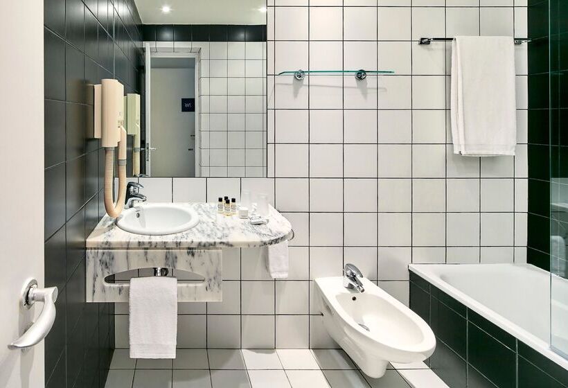 ホテル Tivoli Lagos