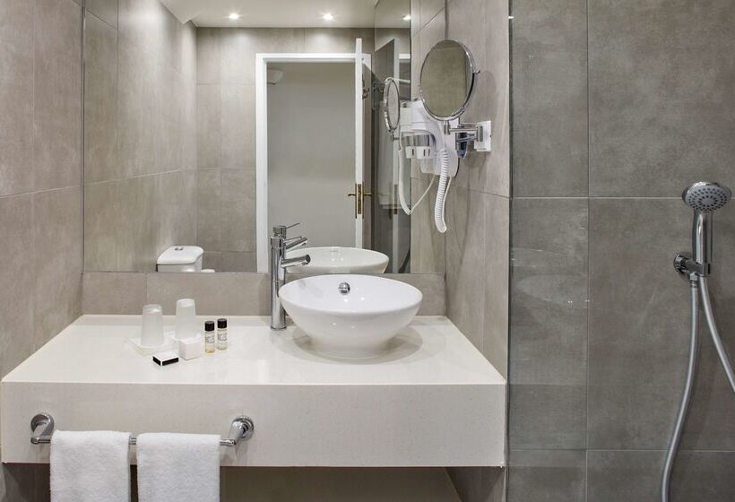 ホテル Tivoli Lagos