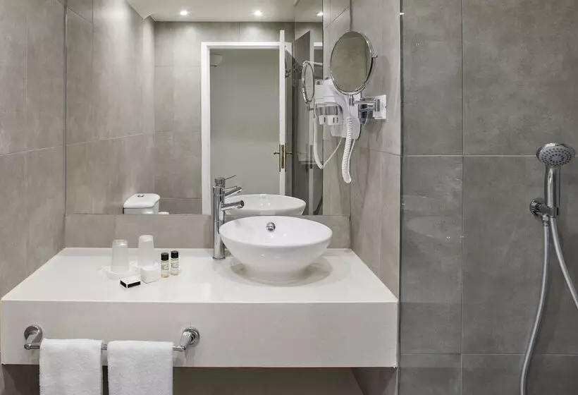 فندق Tivoli Lagos