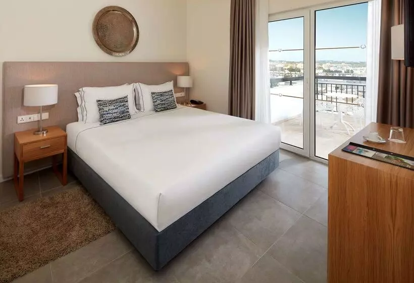 فندق Tivoli Lagos