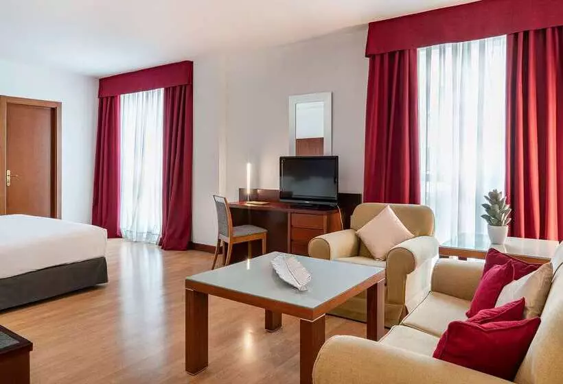 هتل Vincci Ciudad De Salamanca