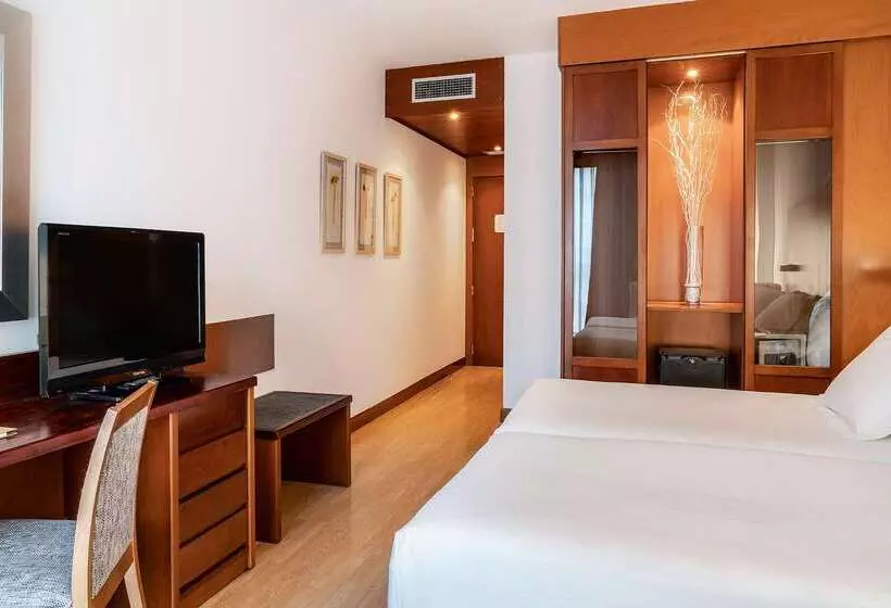 هتل Vincci Ciudad De Salamanca