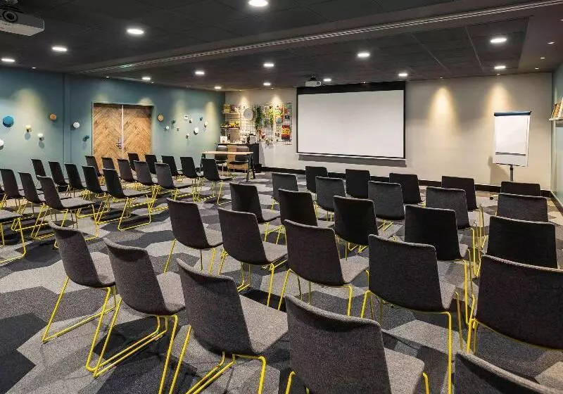 Novotel London Tower Bridge