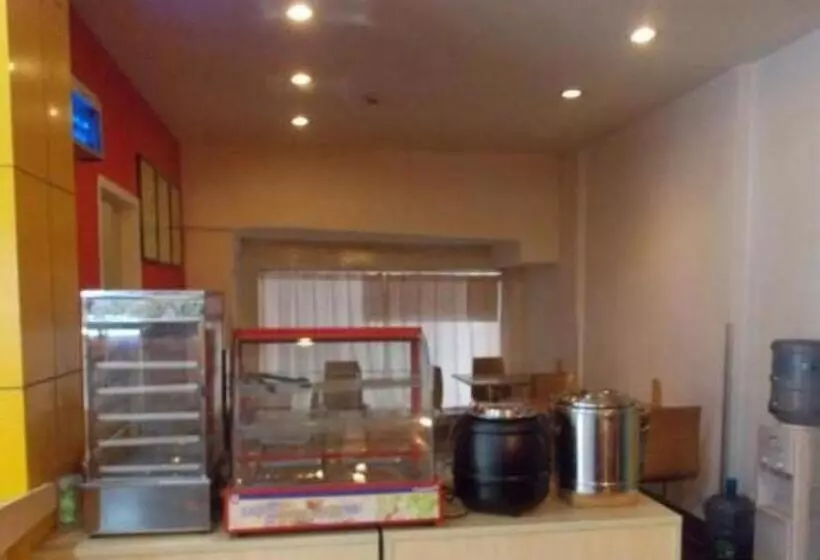 Hotelli 7 Days Inn Chengdu North Railway Metro Station