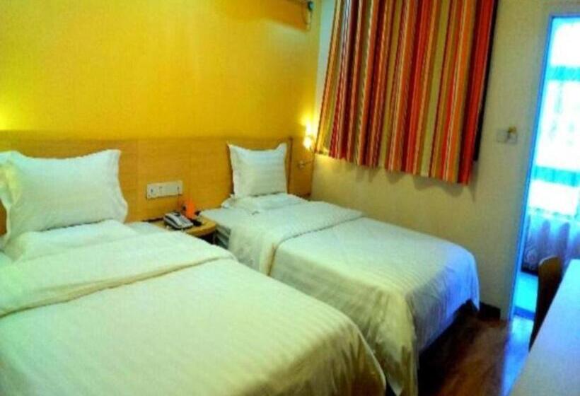 ホテル 7 Days Inn Emei Mountain Haochi Street