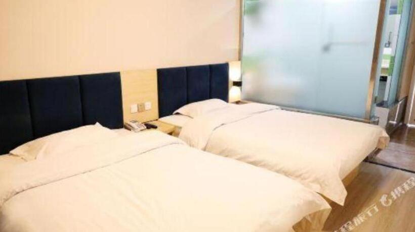 فندق 7 Days Premium· Lhasa Potala Palace