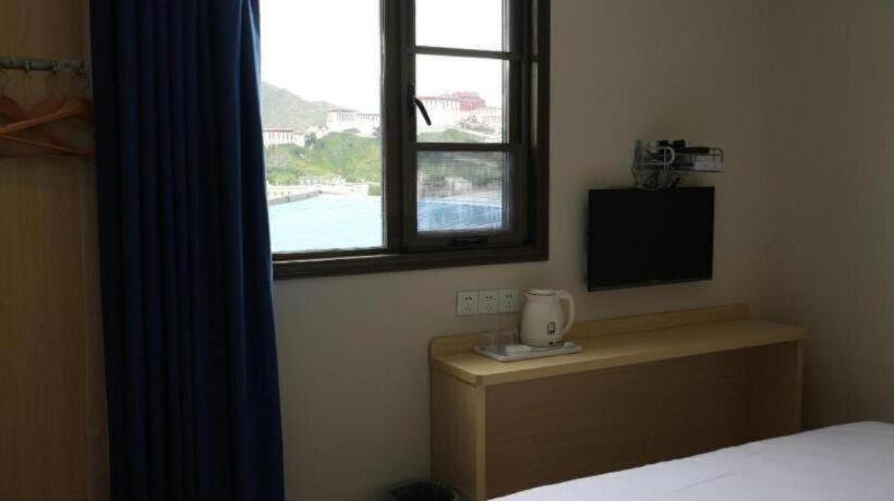 فندق 7 Days Premium· Lhasa Potala Palace