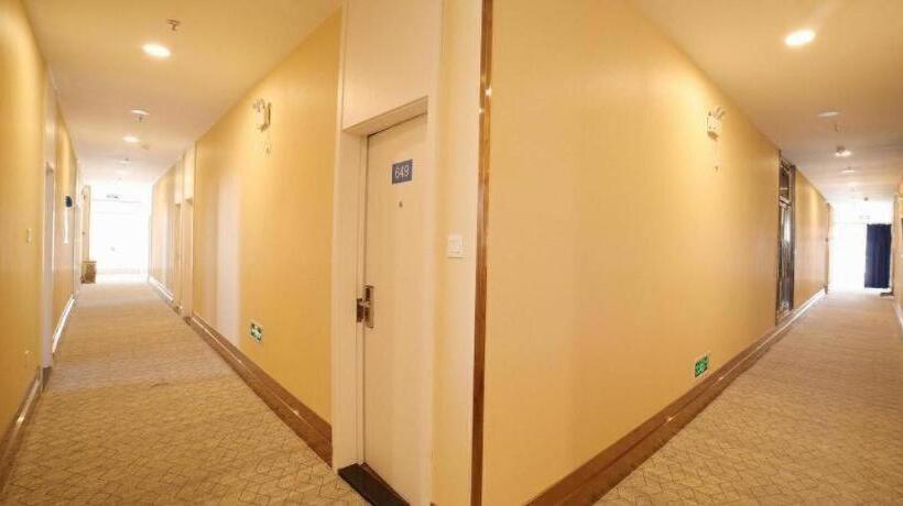 فندق 7 Days Premium· Lhasa Potala Palace