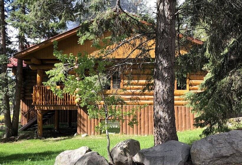 هتل Beaver Guestranch