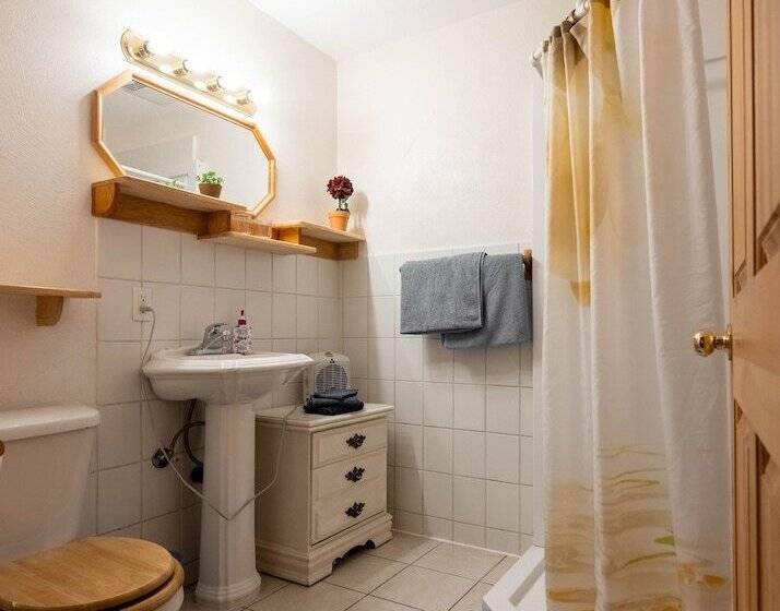 هتل Beaver Guestranch